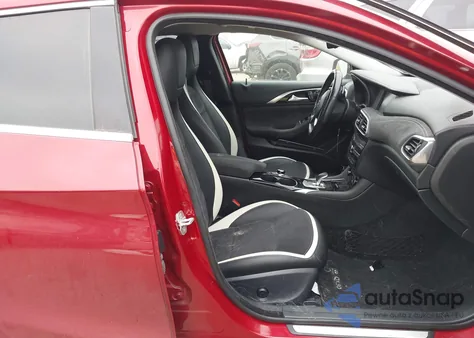 2017 Infiniti Qx30 Sport z USA, uszkodzony, nr VIN SJKCH5CP8HA017045